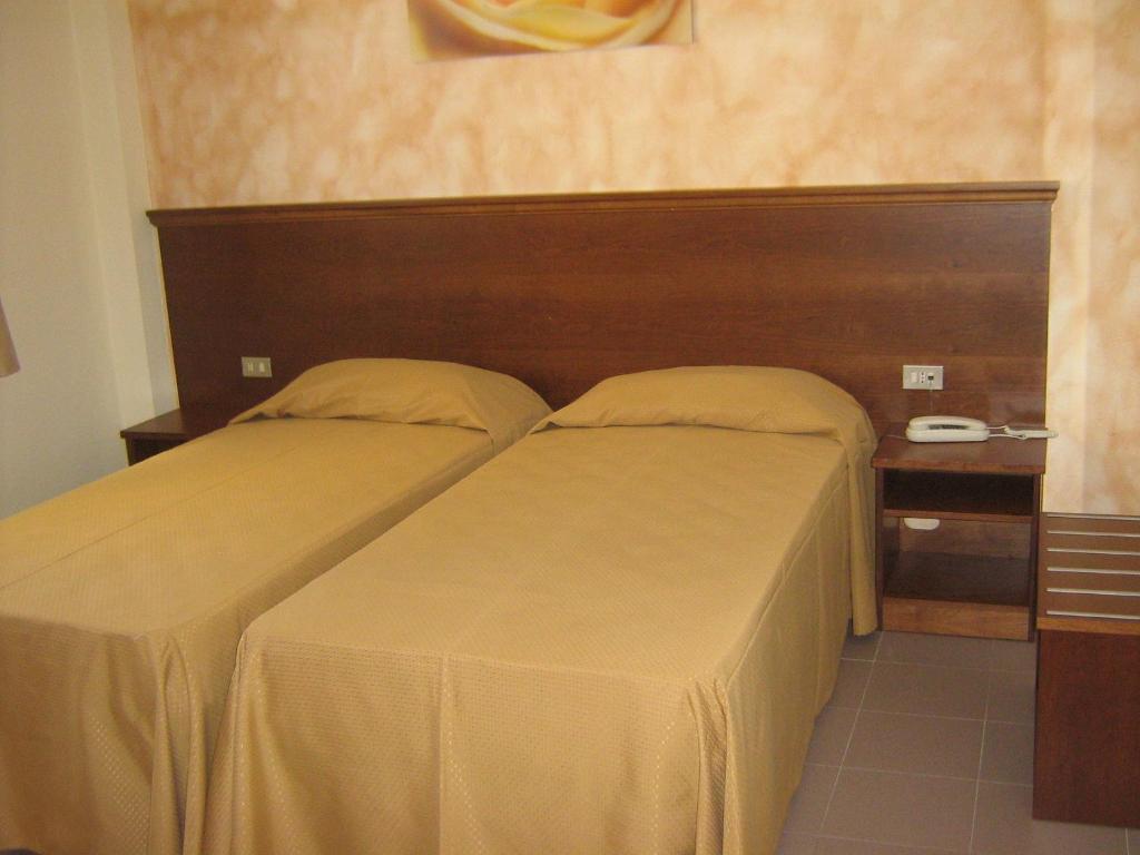 Hostiliae Ciminiera Hotel Ostiglia Zimmer foto
